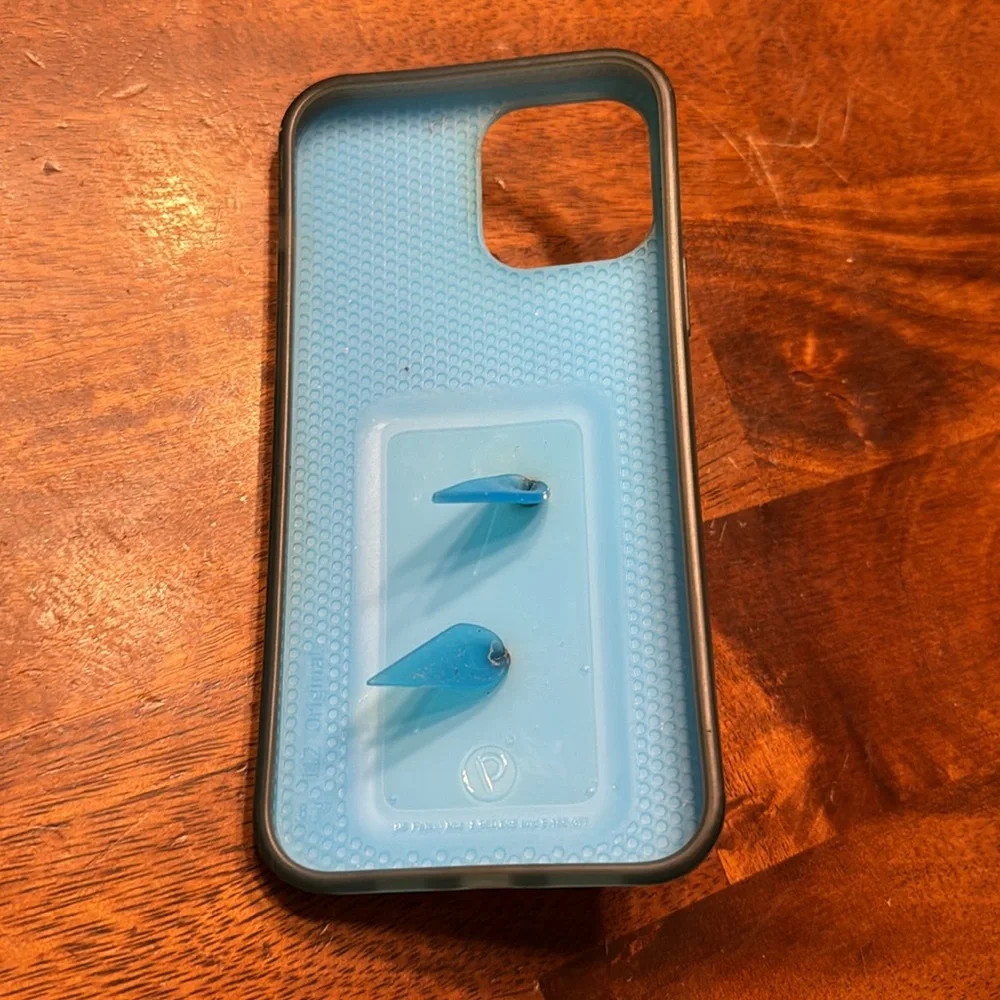 Loopy case - 12 Pro Max - Picture 2 of 2